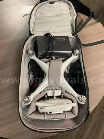 DJ1 Phantom 4 drone (does not have remote ID and does not connect to controller)