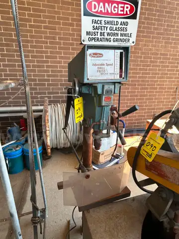 Drill press - Dayton. See long description. Lot 091.