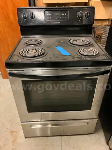 Frigidaire Stove AS IS/USED / Worked when unplugged