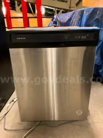 Amana/Under Counter Dishwasher - AS IS / USED / Worked when unplugged