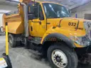 2003 International dump truck