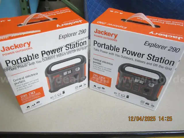 Jackery Explorer 290 Portable Power Station