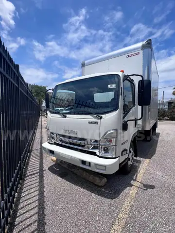 2023 Isuzu NPR HD
