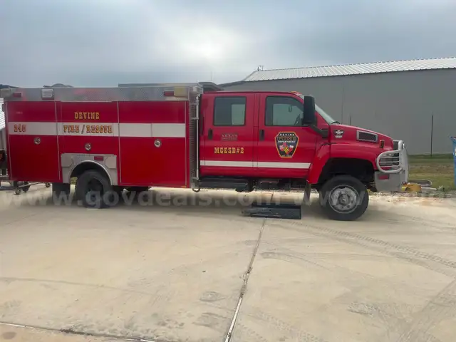 2006 Medium Duty, Wet Rescue Truck on a Chevrolet C5E042 Chassis