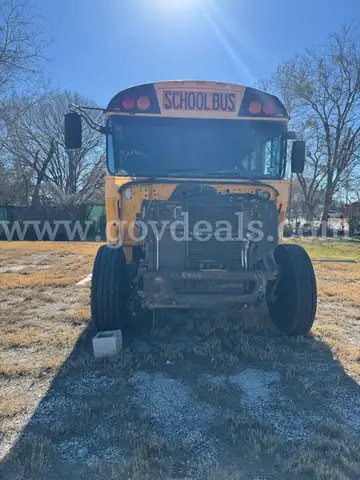 2011 IC - MUST BE TOWED