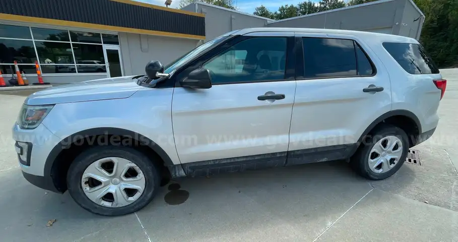 2017 Ford Explorer Police Interceptor AWD 4DR