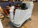 Advance Adgressor 3220 Industrial Ride-on Floor Scrubber