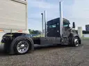 2001 Kenworth T300