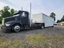 2001 Kenworth T300