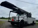 2000 International 4900 Bucket Truck
