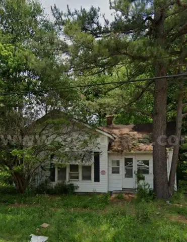 Attention Investors: Single Family House For Sale in Blytheville, Arkansas.