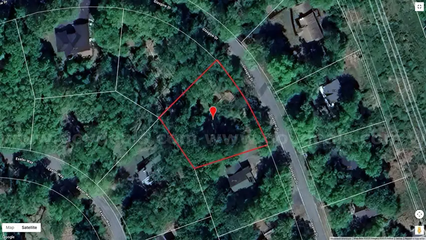 Prime Pocono Lot &#x2013; 0.41 Acres in Gated Saw Creek, Full Utilities, Priced to Sell