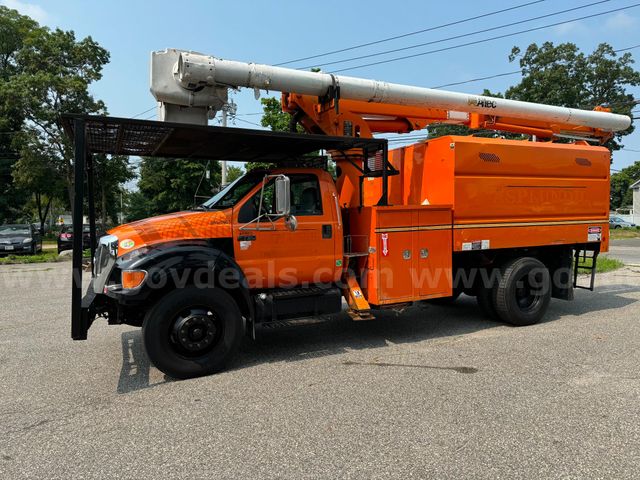 2010 Ford F-750 Bucket Truck Chipper Dump Truck 51k miles | GovDeals