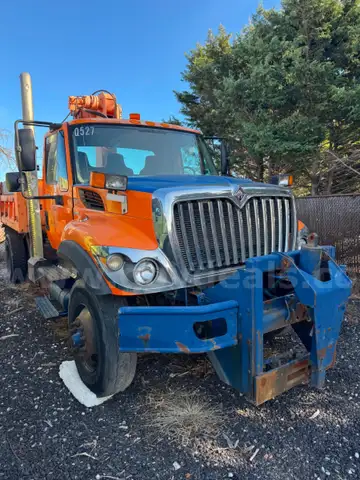 2008 International 7400 Grapple Crane Boom Dump Truck
