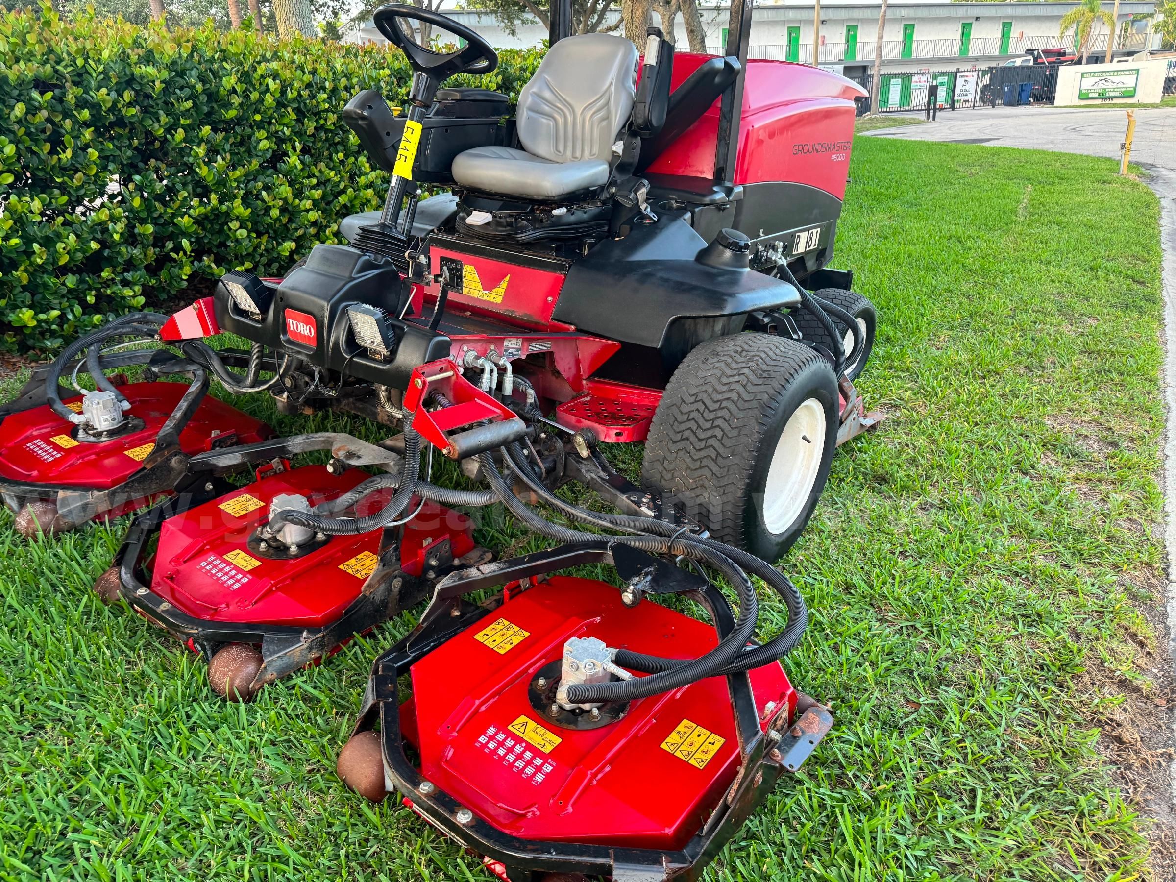 トリコ LZS80TDYM604W0 by Exmark - Lazer Z Diesel with 25 HP