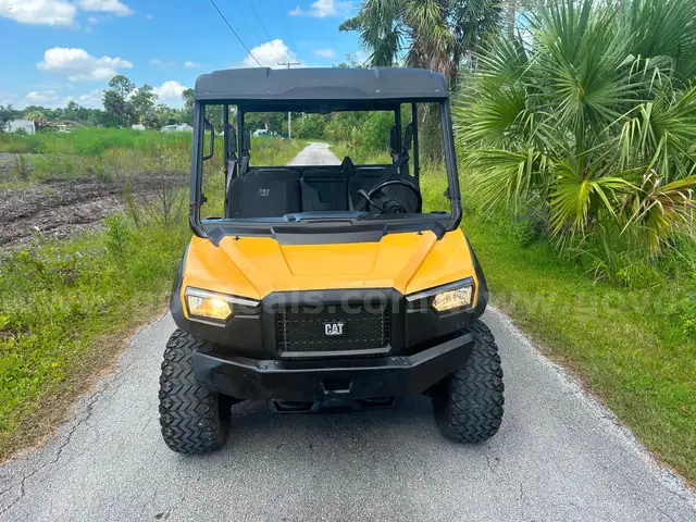 2020 CAT CUV 105D  4x4 UTV SIDE BY SIDE