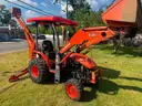 Kubota B26 TRACTOR LOADER BACKHOE 4x4