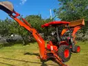 Kubota B26 TRACTOR LOADER BACKHOE 4x4