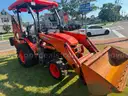 Kubota B26 TRACTOR LOADER BACKHOE 4x4