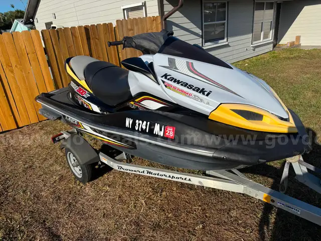 2013 Kawasaki ultra 300x waverunner jetski