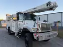2003 International 7300 4x4 utility bucket truck