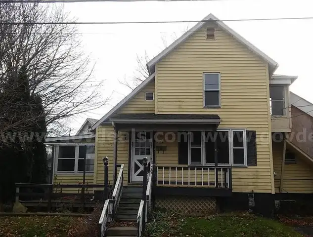 Single-Family 3 Bedroom Home In Salem, OH