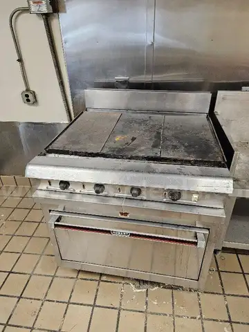 Hobart Electric Range and Countertop 2-burner Stove