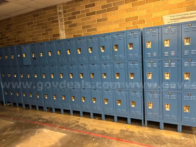 (10) 3 Tier 3-Wide Employee Half Lockers Lot #4-Jacksonville Fl, LPC