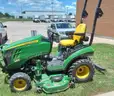 John Deere 1025R Utility Tractor/Mower