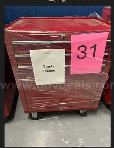 Toolbox with some Tools - Lot # 31