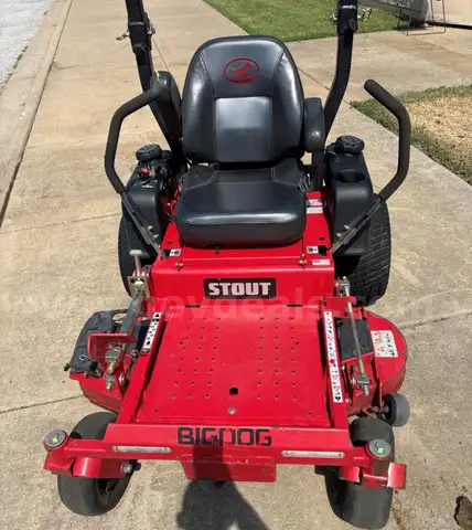 Bigdog Stout MP 48-in Deck Mower - Fayetteville, AR