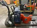 Scrap Tow trucks / power jacks (Inoperable)