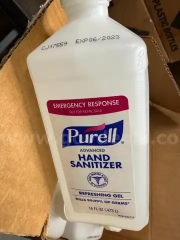 Purell Advanced Hand Sanitizer 16 oz. - Lot of 32 - Expired