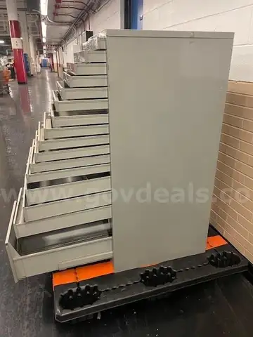 Gray Metal Tool/File Drawer Cabinet (ITEM 8)