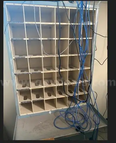 METAL SORTING CASE AND TABLE (SCRAP)