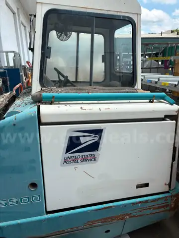 Tennant 6500 Sweeper