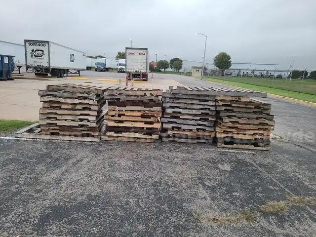 LOT of 40 Wooden Pallets