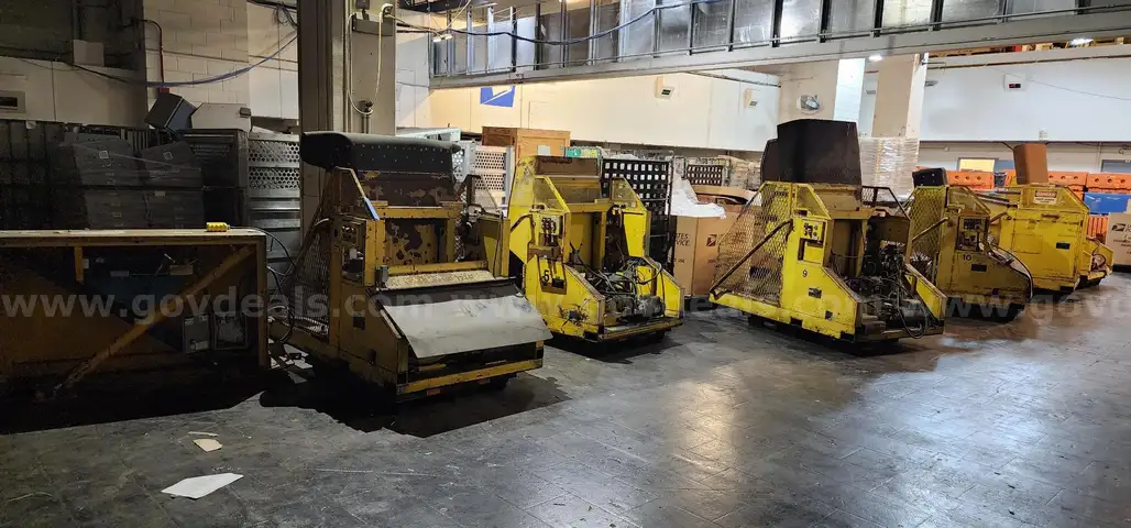 Lot of 8 Hamper Dumpers