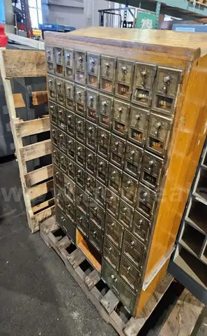 LOT 11 3 VINTAGE PO BOX BANKS