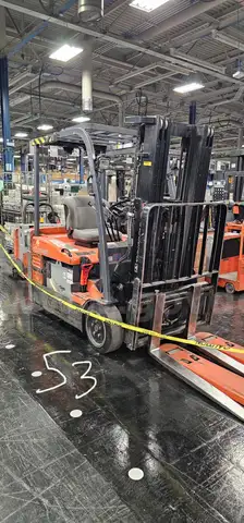 Toyota Forklift - good working condition