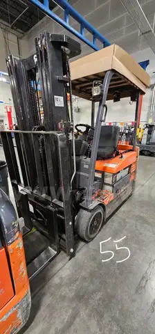 Toyota Forklift - good working condition