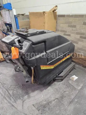 Floor Scrubber and 2 Power Tilters