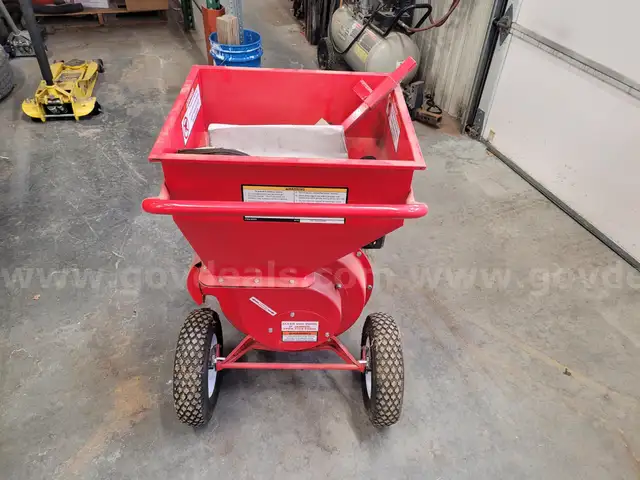 Predator 212cc Gas Chipper/Shredder – 3" Capacity – Portable