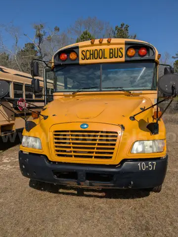 2010 Blue Bird Vision BUS 1057