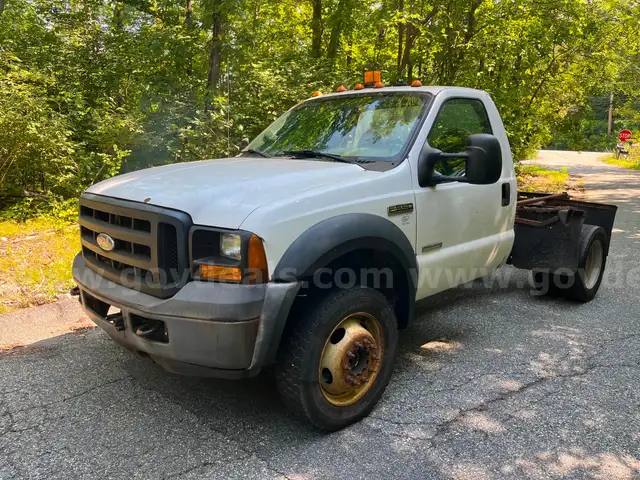 2006 Ford F-550 Diesel 4x4 86k Miles