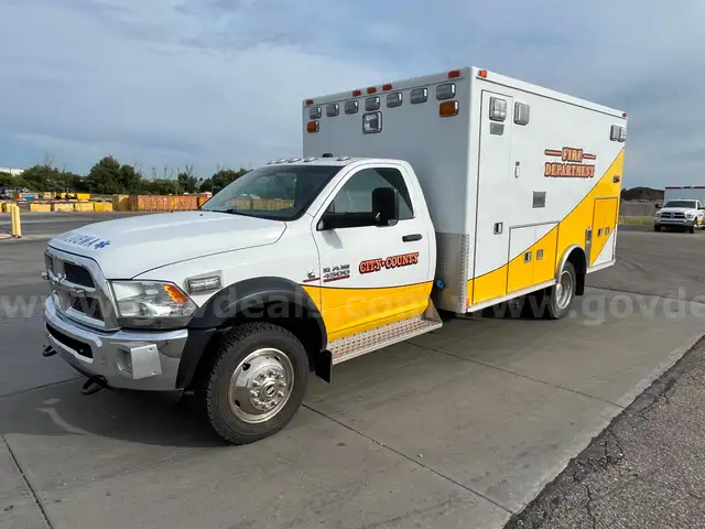 2014 RAM 4500 4x4 - MEDTEC Ambulance
