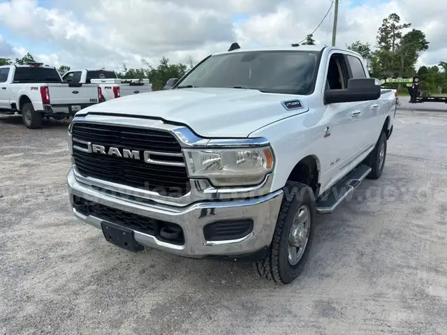 2019 RAM 2500 Big Horn Heavy Duty 4x4 Crew Cab Pickup