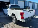 2022 Ford F350 SD 4x4 Crew Cab Pickup