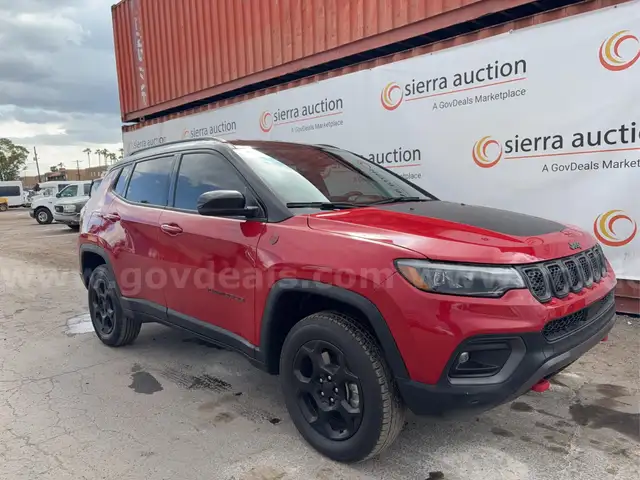 2023 Jeep Compass Trailhawk - Only 19k Miles