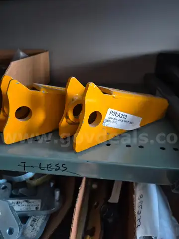 SKID SHOE BRACKET - TRACKLESS SIDEWALK TRACTOR ATTACHMENT